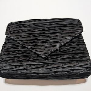 La Regale Black Pleated Clutch